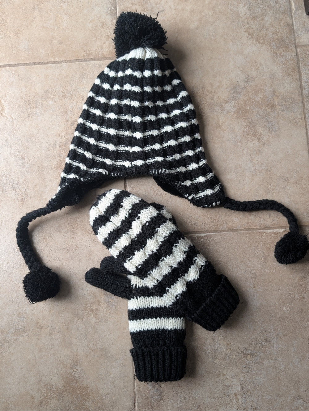 Winter Mittens and Tuque with pompons and ear flaps